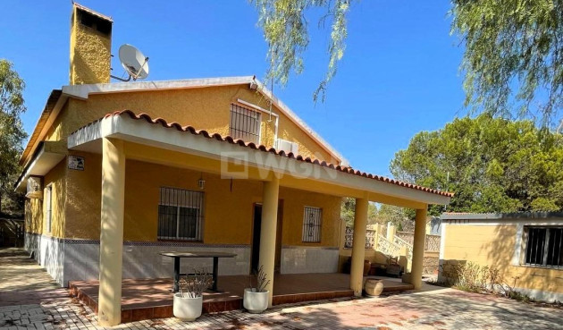 Resale - Villa - El Rebolledo - Alcoraya