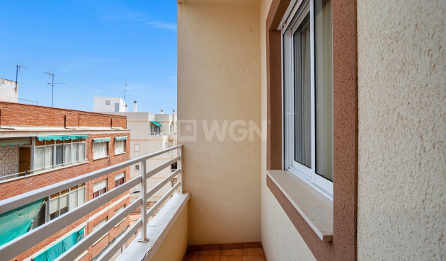 Reventa - Apartamento / piso - Torrevieja - Centro