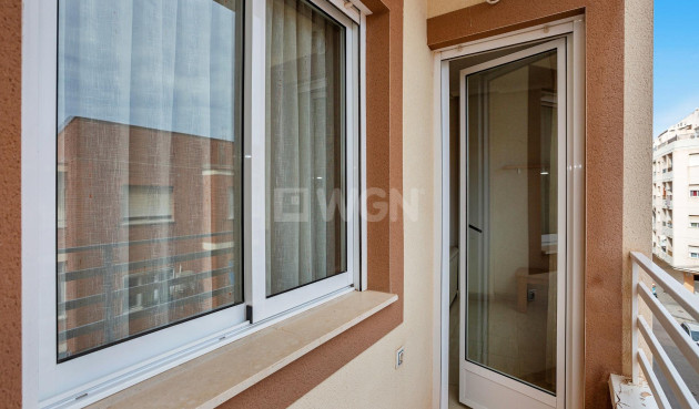 Resale - Apartment / flat - Torrevieja - Centro