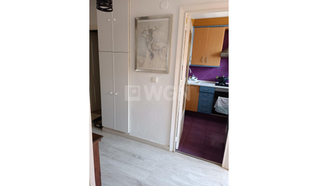 Resale - Apartment / flat - Torrevieja - Punta Prima