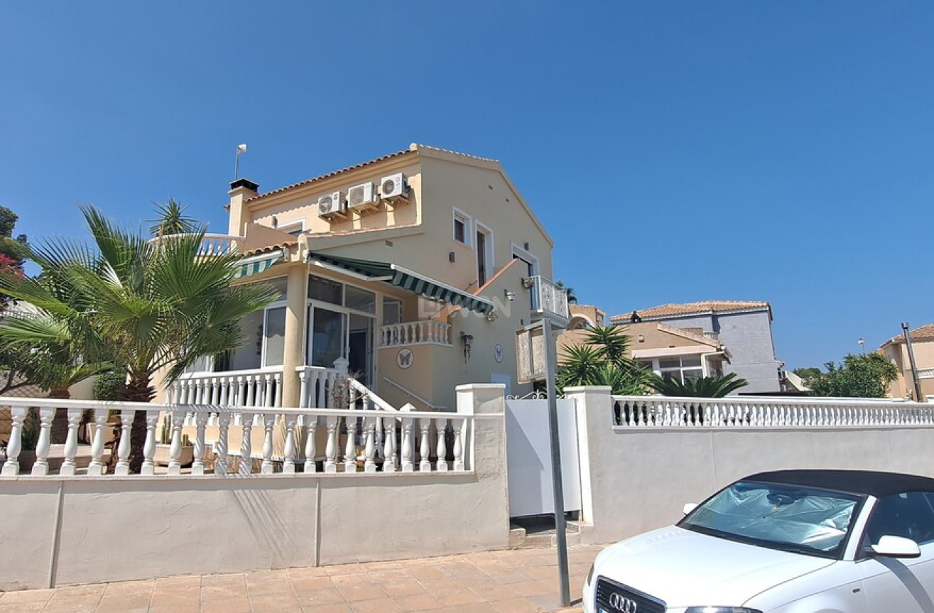 Reventa - Villa - Pinar de Campoverde - Inland