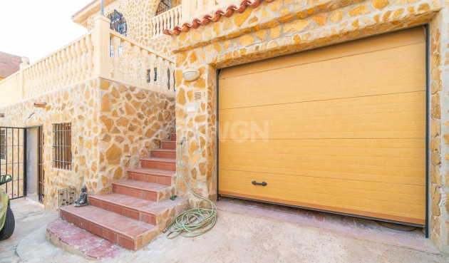 Reventa - Villa - Orihuela Costa - Los Balcones