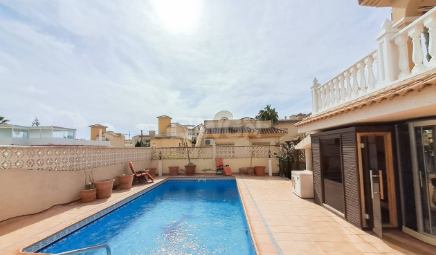 Odsprzedaż - Villa - Orihuela Costa - Altos De Campoamor