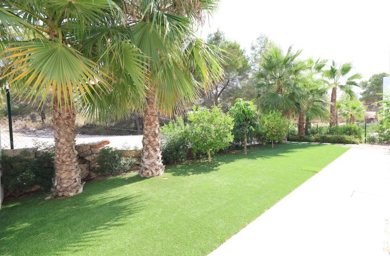 Resale - Villa - San Miguel de Salinas - Inland