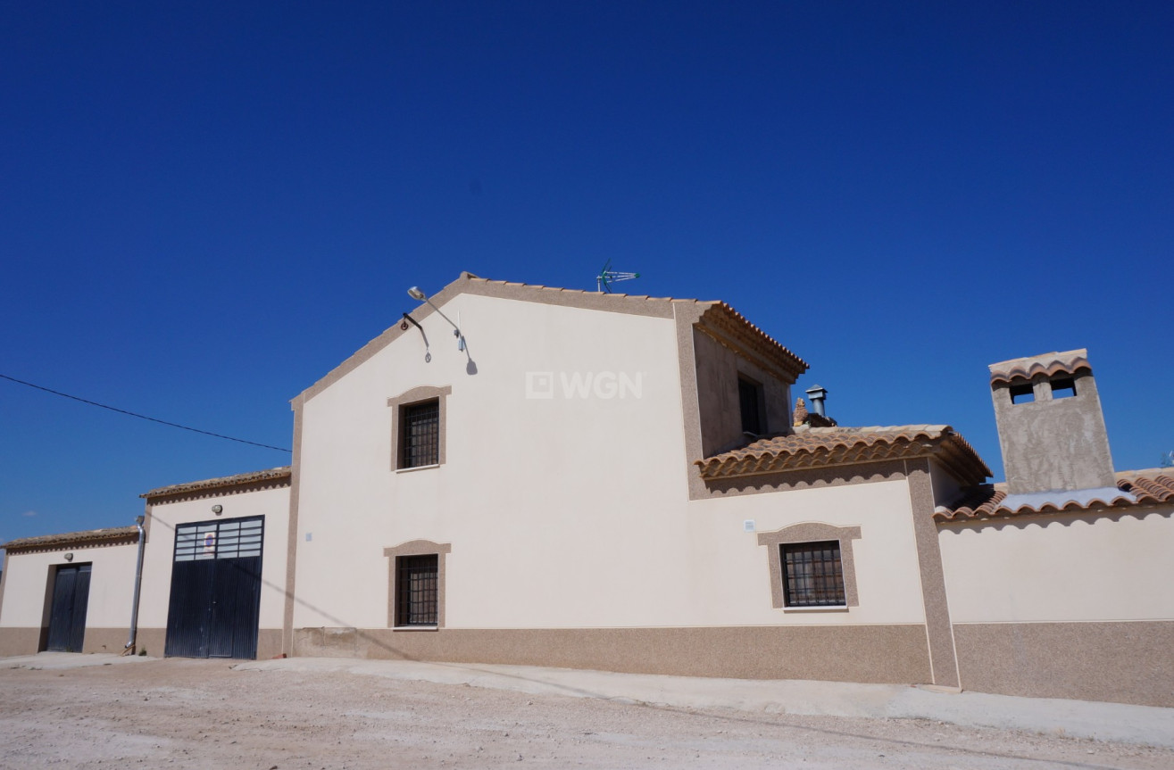 Resale - Country House - Yecla - Inland