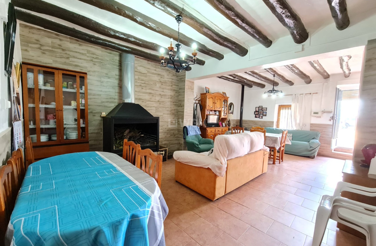 Resale - Country House - Yecla - Inland