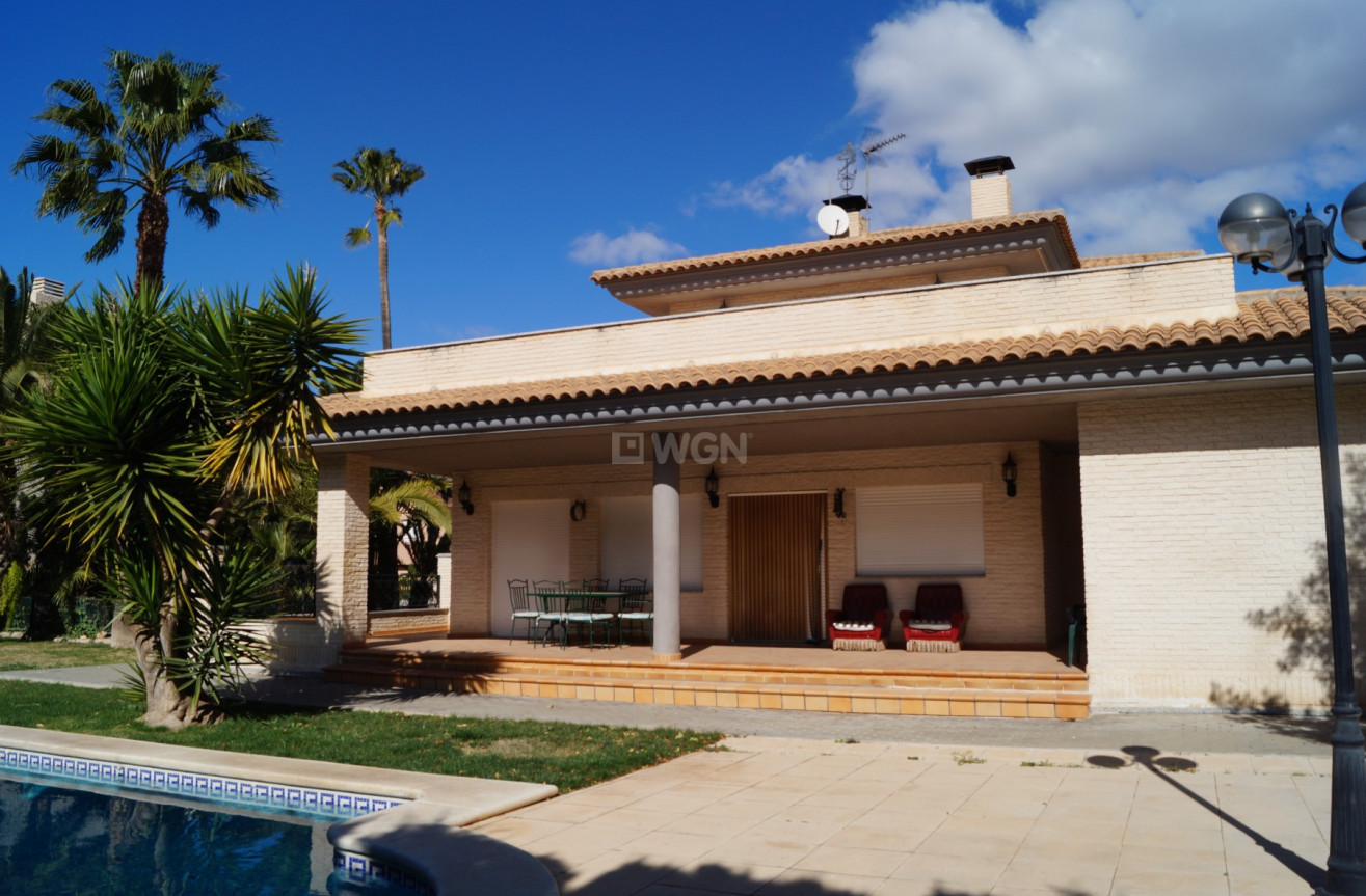 Resale - Villa - Elda - Inland