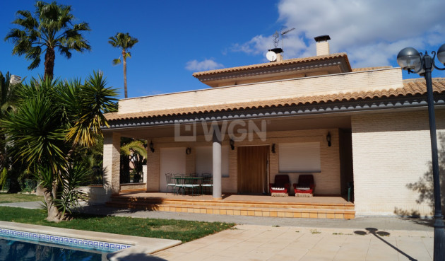 Resale - Villa - Elda - Inland