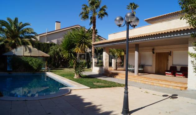 Reventa - Villa - Elda - Inland