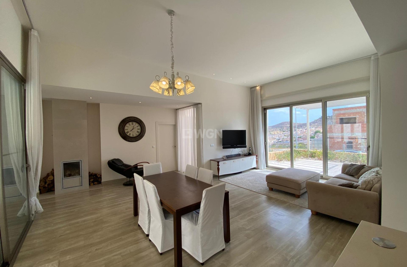 Resale - Villa - Benijofar - Pueblo