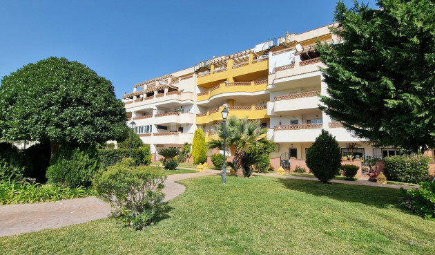 Resale - Apartment / flat - Alcaucín - Inland