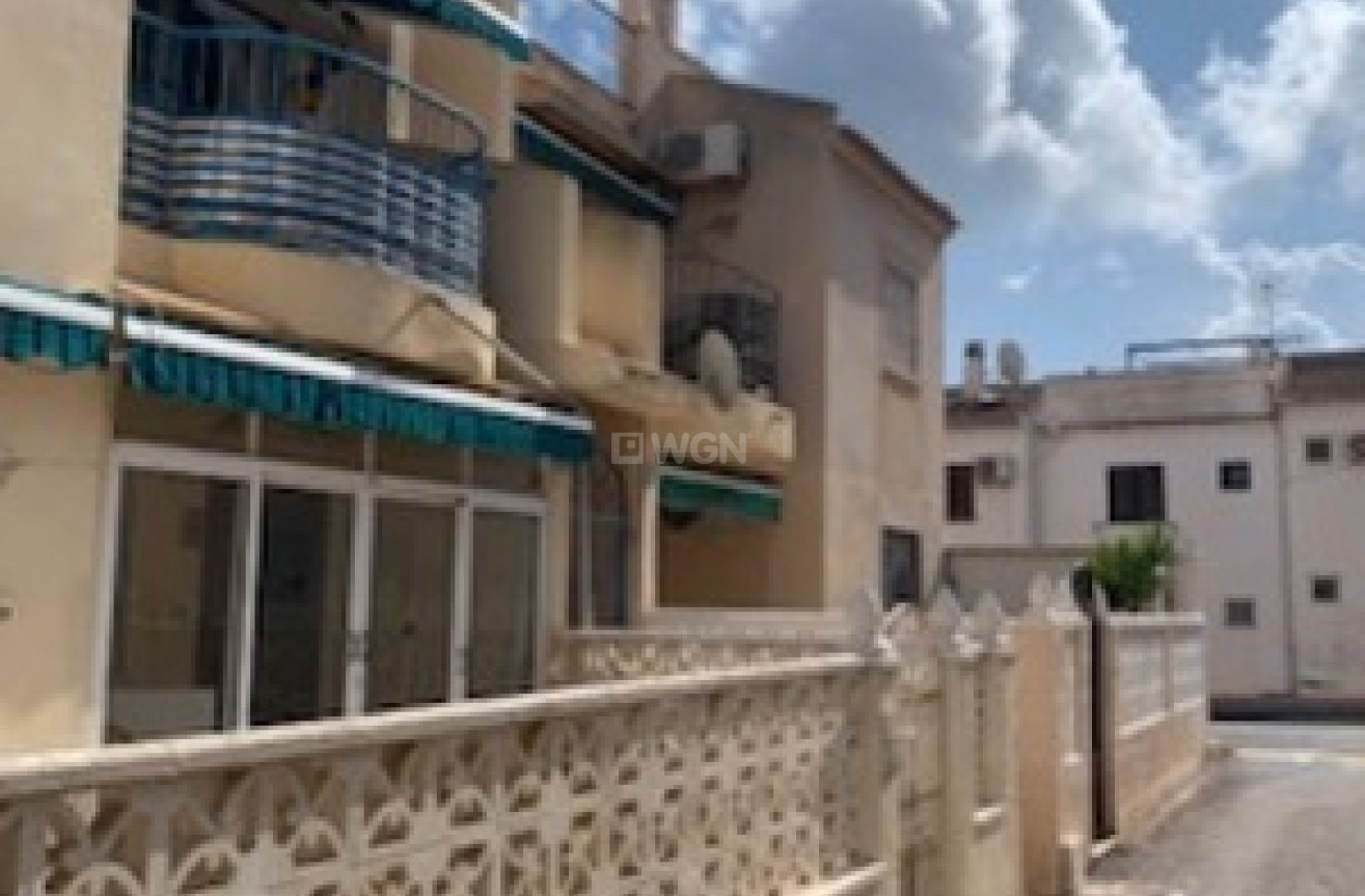 Resale - Bungalow - La Siesta - Costa Blanca