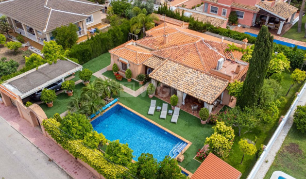 Reventa - Villa - Torrevieja - Costa Blanca