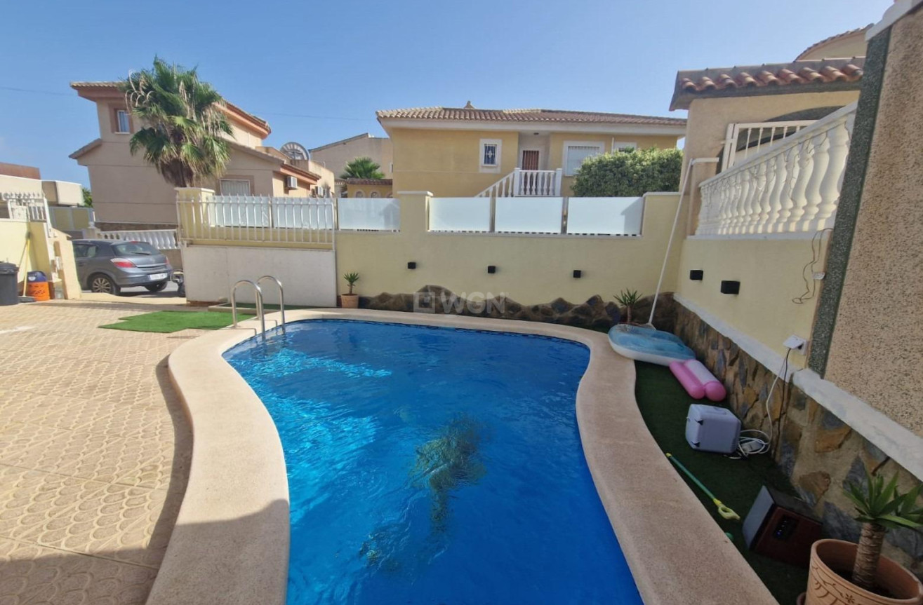 Resale - Villa - San Miguel de Salinas - El Galán