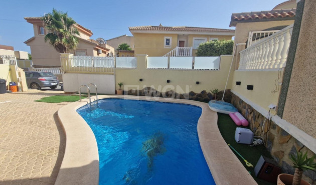 Resale - Villa - San Miguel de Salinas - El Galán