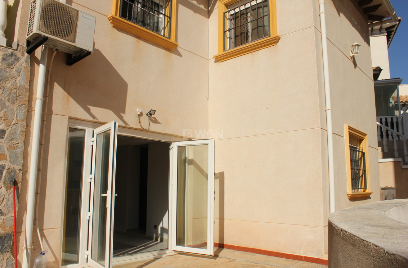 Resale - Villa - La Zenia - Costa Blanca