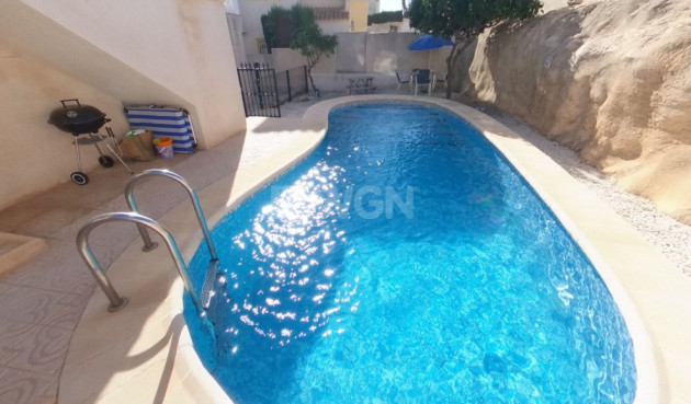 Resale - Villa - La Zenia - Costa Blanca