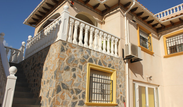 Resale - Villa - La Zenia - Costa Blanca