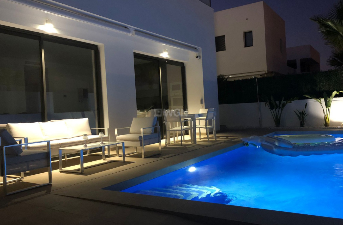 Resale - Villa - Santiago de la ribera - Costa Calida