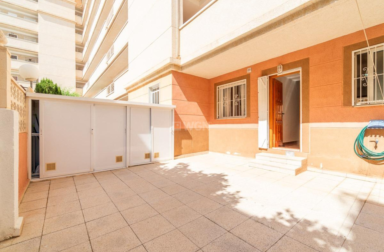 Resale - Apartment / flat - Torrevieja - Nueva Torrevieja