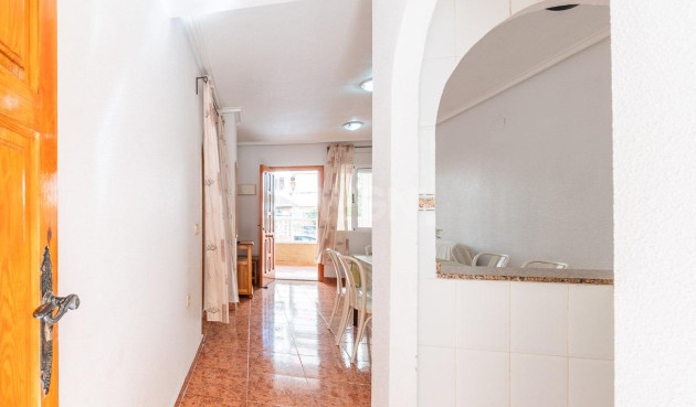 Resale - Apartment / flat - Torrevieja - Nueva Torrevieja