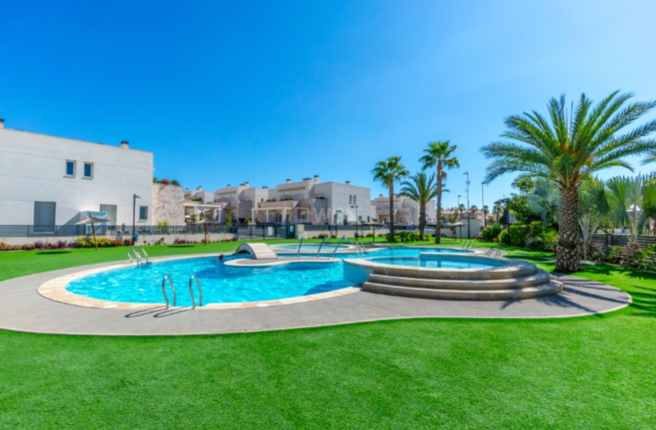 Odsprzedaż - Bungalow - Torrevieja - Costa Blanca