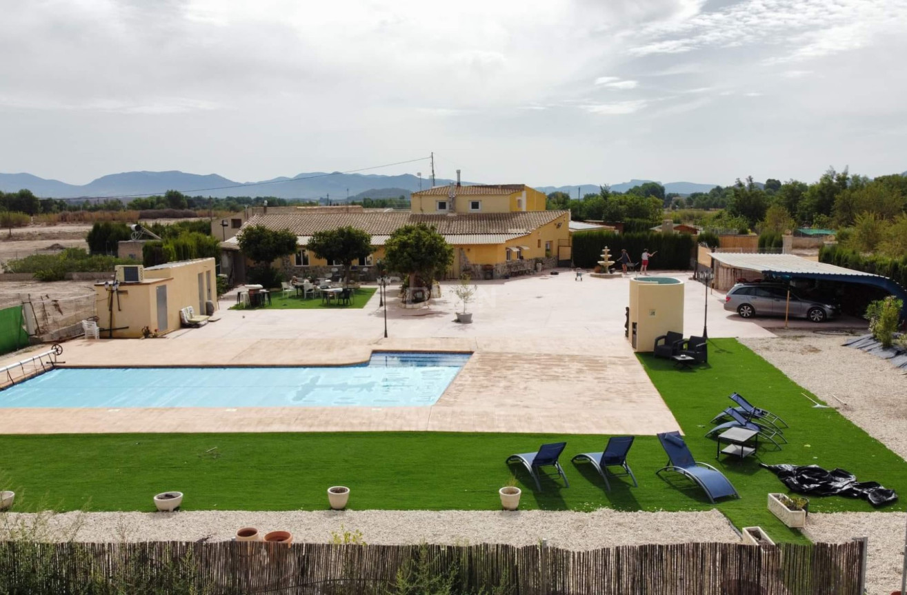 Reventa - Villa - Villena - Inland