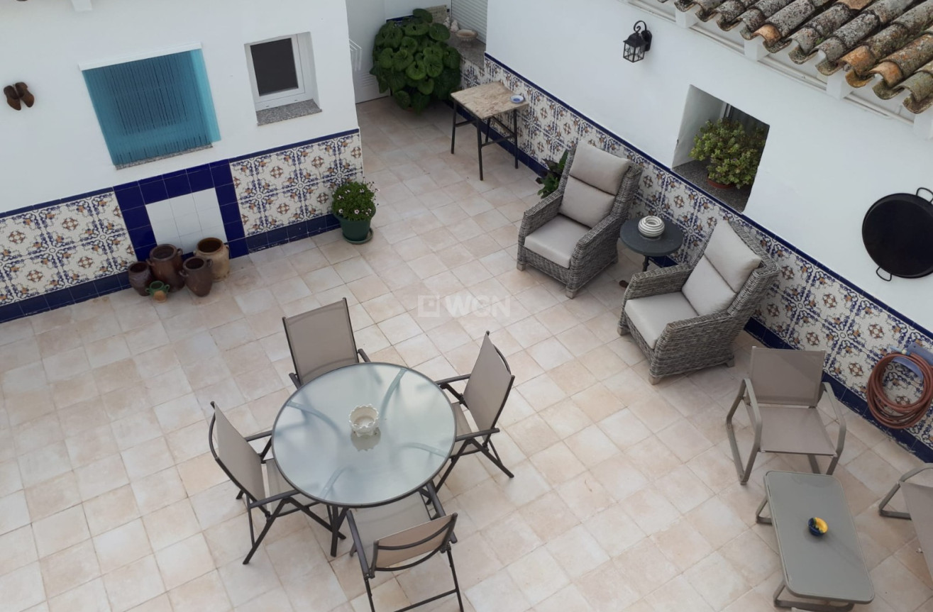 Reventa - Villa - Villena - Inland