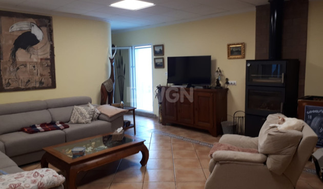 Reventa - Villa - Villena - Inland