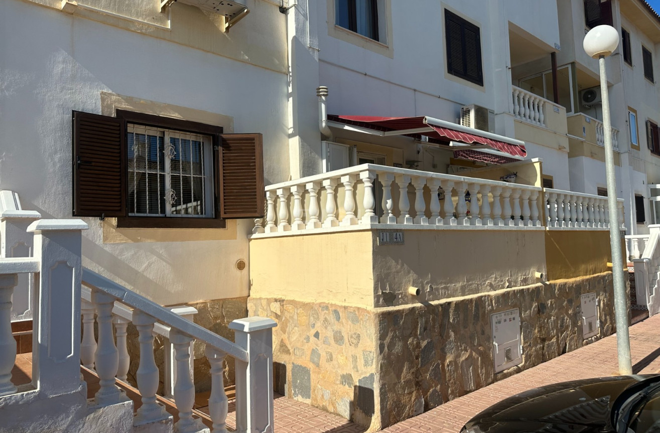 Resale - Apartment / flat - Orihuela - Inland