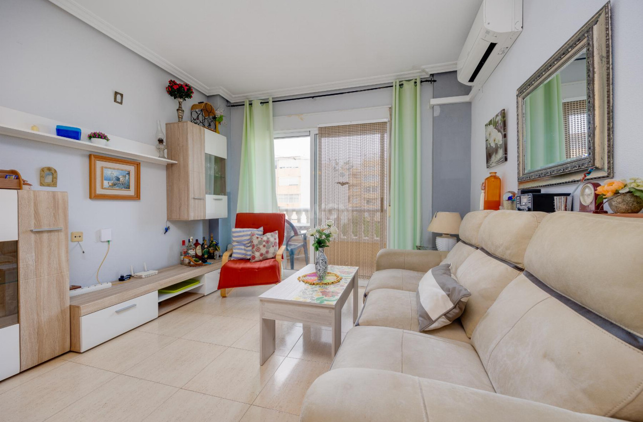 Resale - Apartment / flat - Torrevieja - Costa Blanca