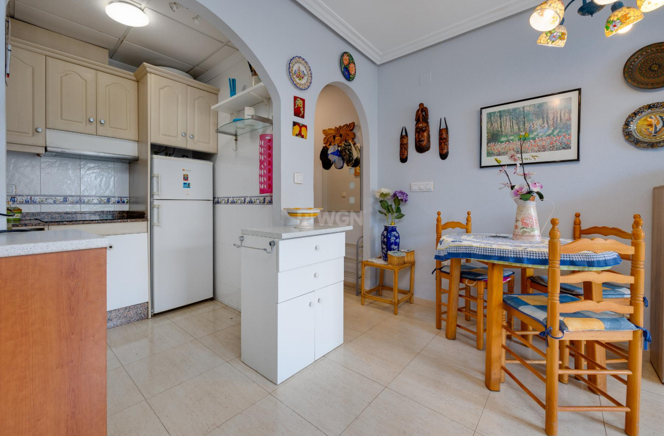 Resale - Apartment / flat - Torrevieja - Costa Blanca