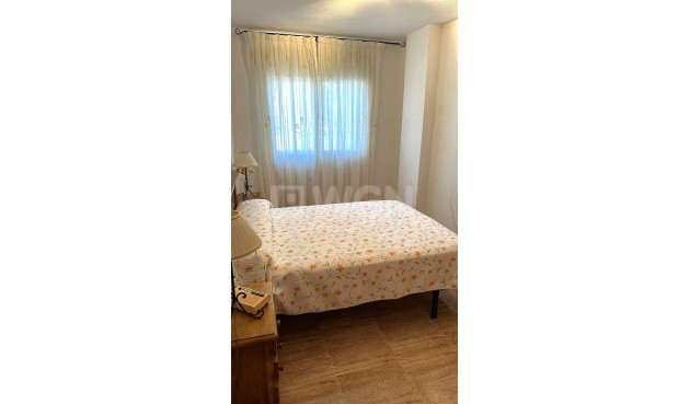 Resale - Apartment / flat - Los Alcázares - Centro