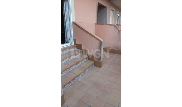 Resale - Apartment / flat - Los Alcázares - Centro