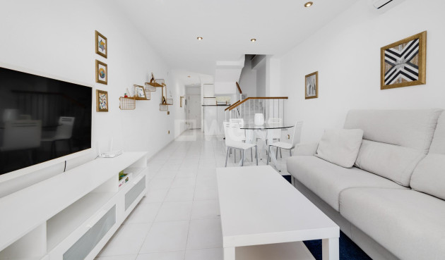 Reventa - Duplex - Torrevieja - Playa de los Locos