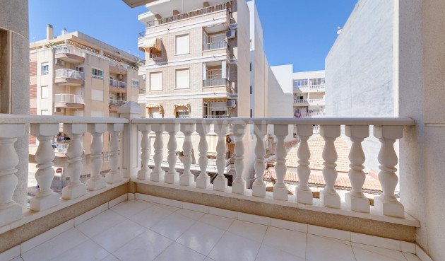 Reventa - Duplex - Torrevieja - Playa de los Locos