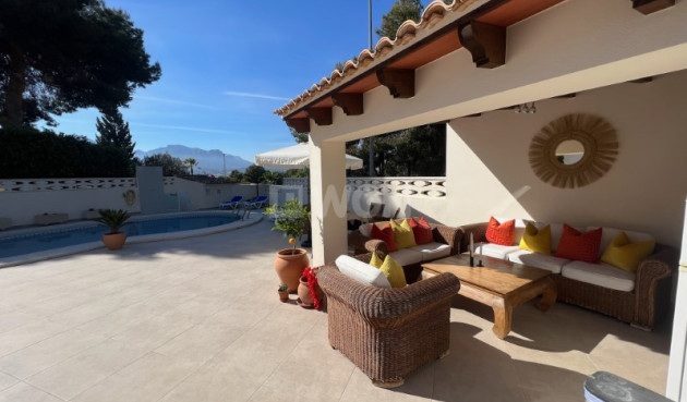 Reventa - Villa - Alfas del Pí - Costa Blanca