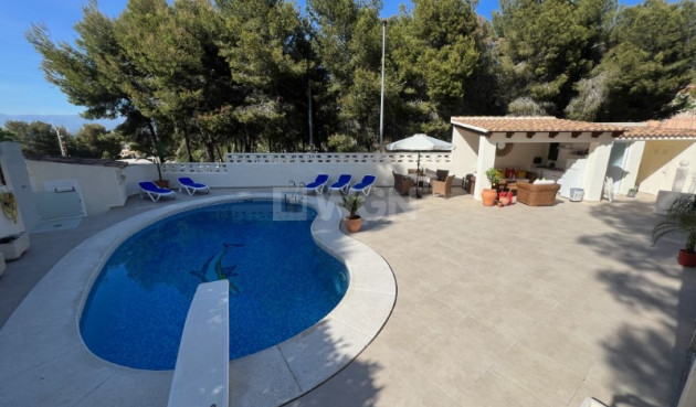 Resale - Villa - Alfas del Pí - Costa Blanca