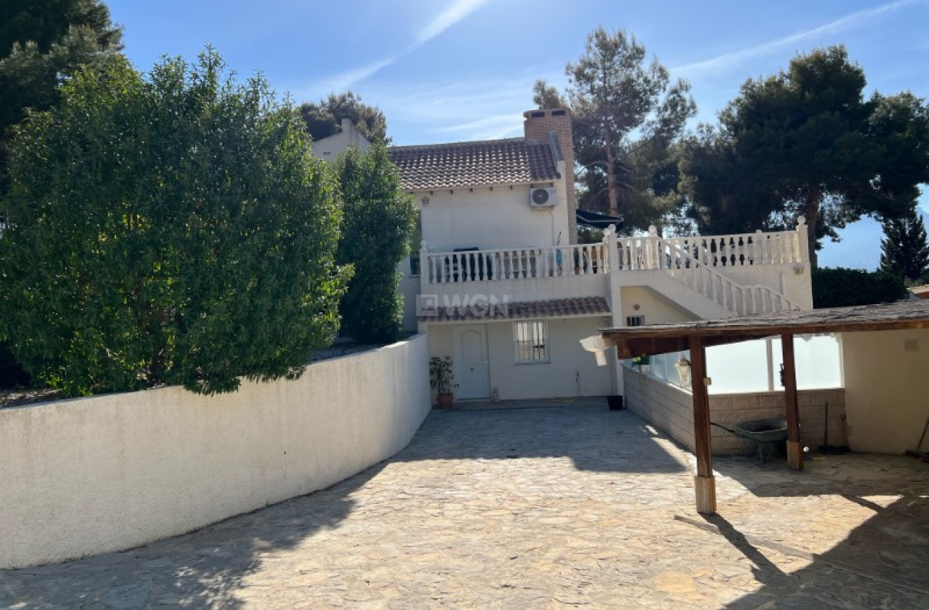 Resale - Villa - Alfas del Pí - Costa Blanca