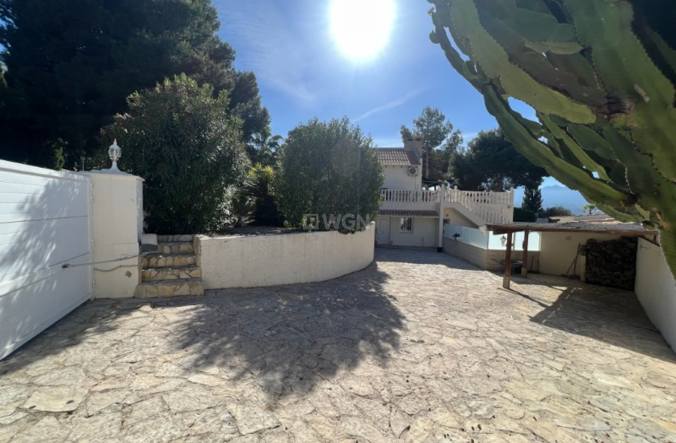 Reventa - Villa - Alfas del Pí - Costa Blanca