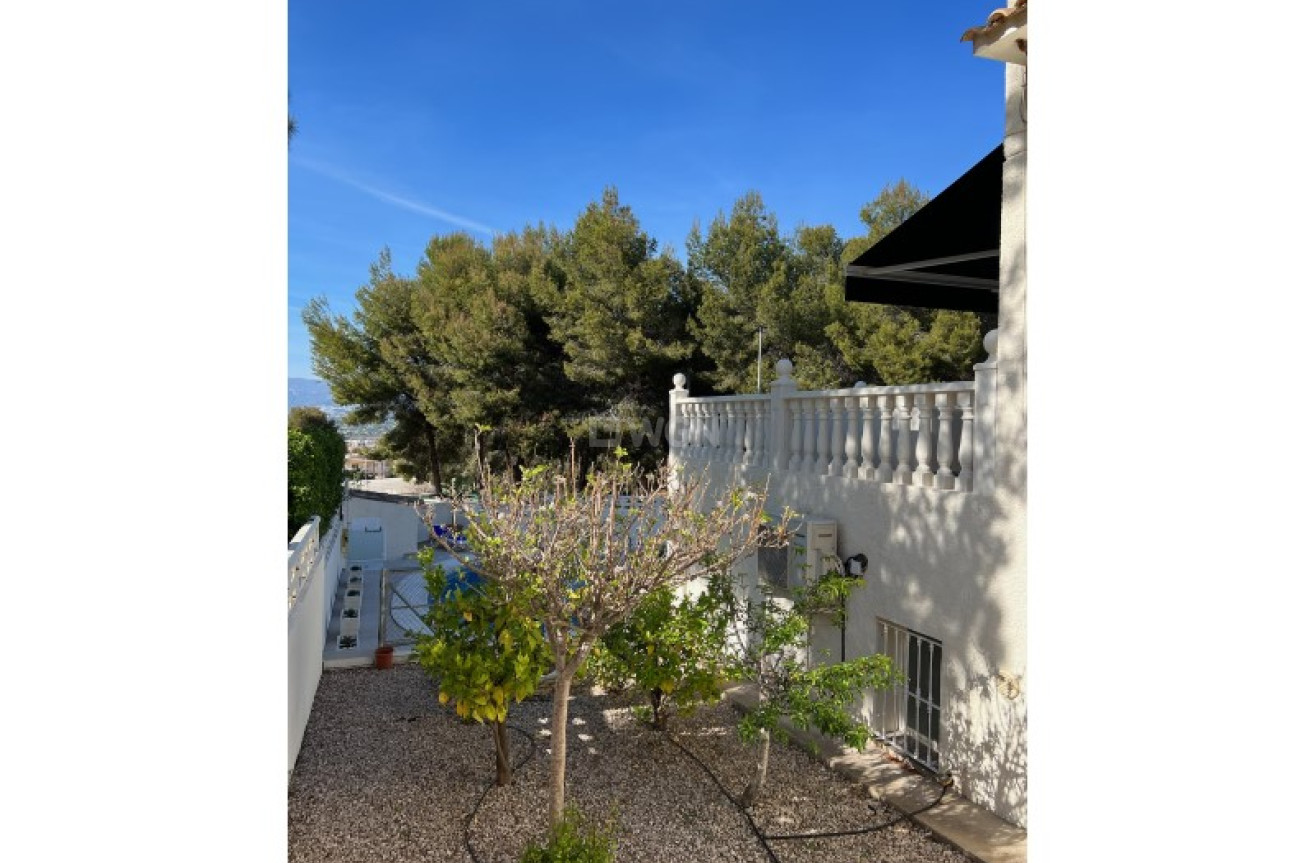 Reventa - Villa - Alfas del Pí - Costa Blanca