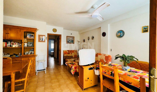 Resale - Apartment / flat - La Mata - Costa Blanca