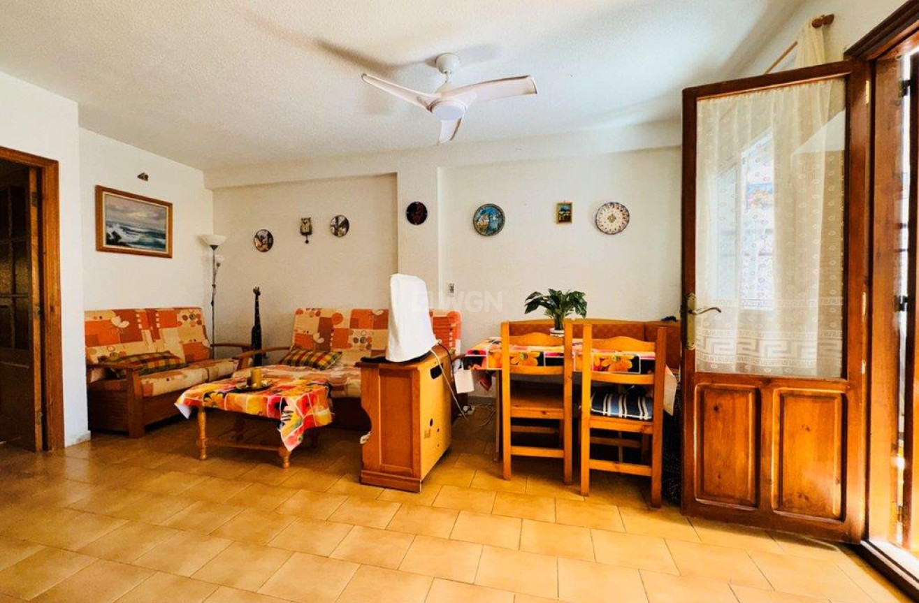 Reventa - Apartamento / piso - La Mata - Costa Blanca