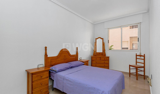 Resale - Apartment / flat - Torrevieja - La Mata Pueblo