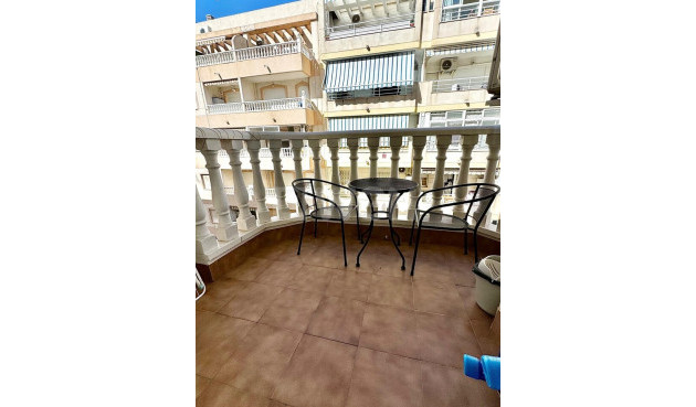 Reventa - Apartamento / piso - Torrevieja - Costa Blanca