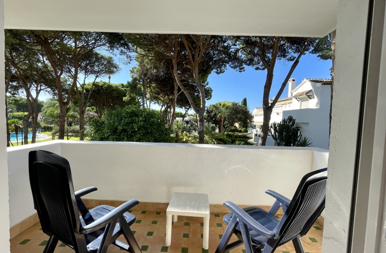 Resale - Apartment / flat - Estepona - Costa del Sol