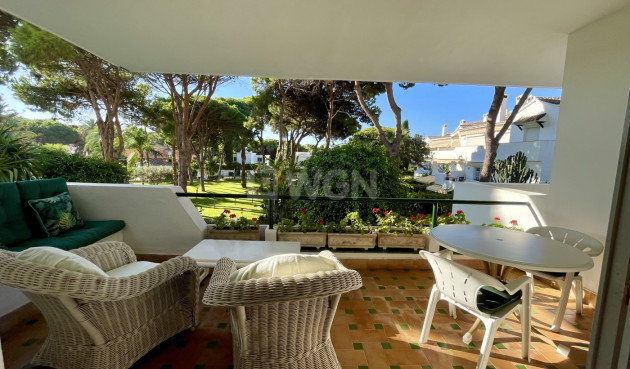 Resale - Apartment / flat - Estepona - Costa del Sol