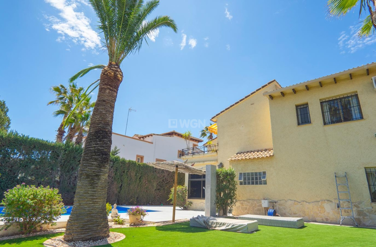 Odsprzedaż - Villa - Orihuela Costa - Costa Blanca