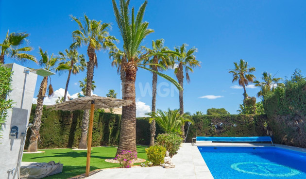 Resale - Villa - Orihuela Costa - Costa Blanca