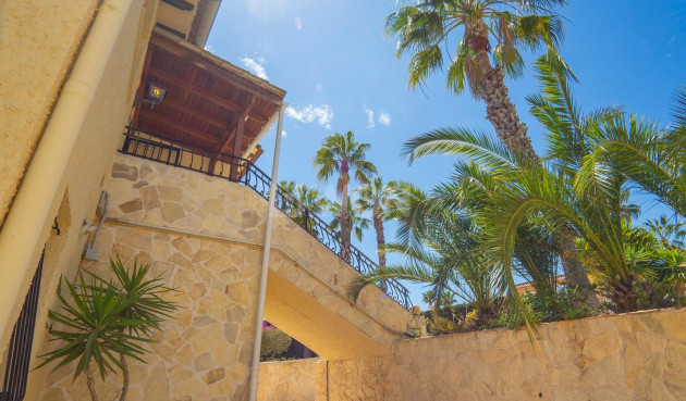 Resale - Villa - Orihuela Costa - Costa Blanca